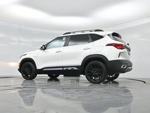 Used 2022 Kia Seltos Nightfall Edition AWD/4WD image 49