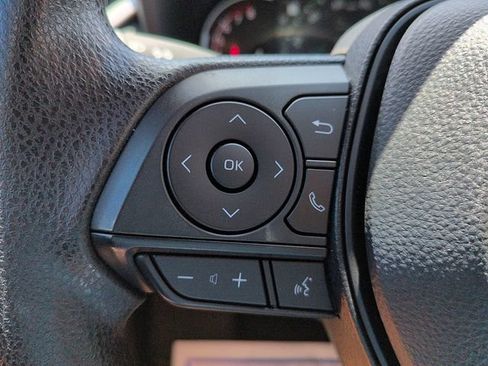 Certified 2025 Toyota RAV4 XLE w/ Convenience Package FWD image 18