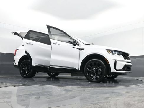 Used 2022 Kia Sorento SX AWD/4WD image 37