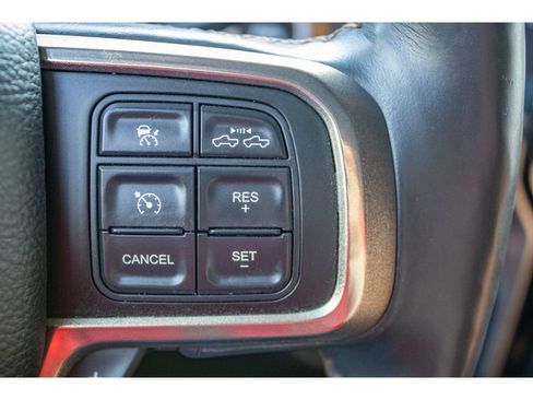Used 2019 RAM 2500 Limited AWD/4WD image 40