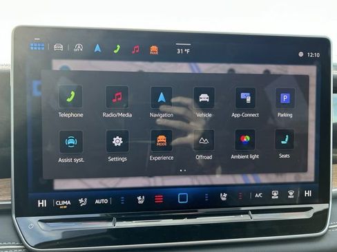 New 2026 Volkswagen Tiguan SEL R-Line AWD/4WD image 14