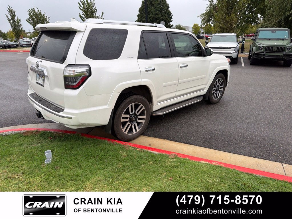Used 2021 Toyota 4Runner Limited AWD/4WD image 4