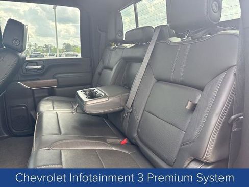 Used 2022 Chevrolet Silverado 2500 High Country w/ Z71 Off-Road Package image 31