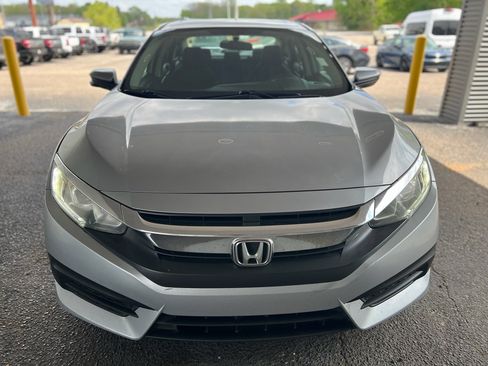 Used 2016 Honda Civic EX image 3