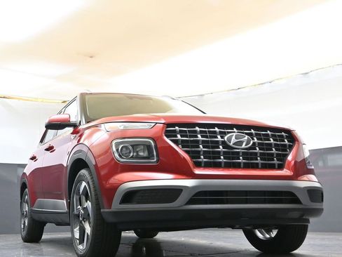New 2026 Hyundai Venue SEL image 44