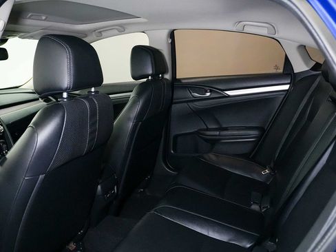 Used 2017 Honda Civic Touring image 19
