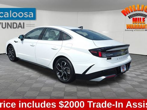 Used 2025 Hyundai Sonata SEL FWD image 5
