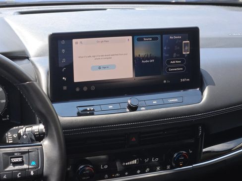 Certified 2026 Nissan Rogue SL FWD image 16