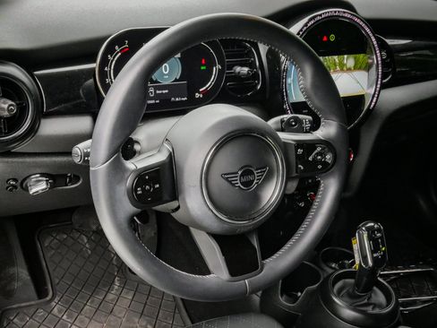 Used 2024 MINI Cooper S w/ Signature Upholstery Package FWD image 6