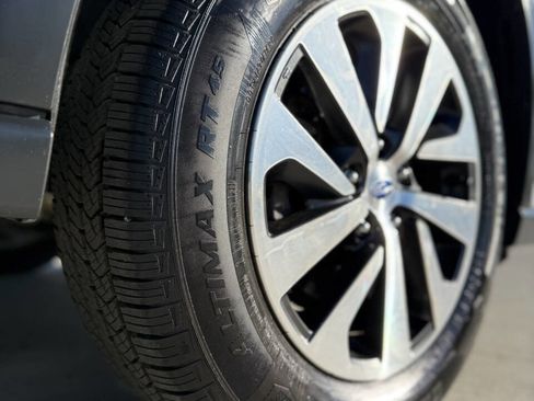 Used 2021 Subaru Outback image 8