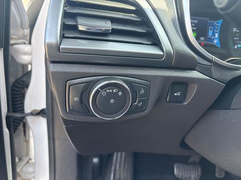 Used 2013 Ford Fusion Titanium FWD image 13