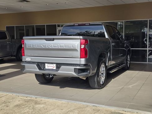 Used 2023 Chevrolet Silverado 1500 Custom RWD image 7