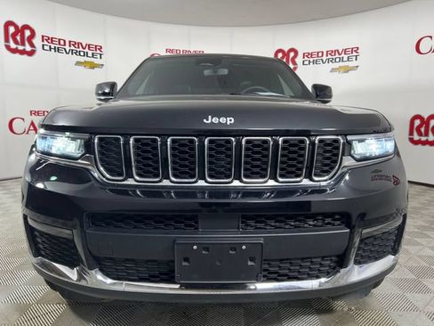 Used 2024 Jeep Grand Cherokee L Limited RWD image 2