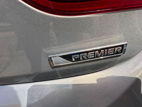 Certified 2017 Chevrolet Cruze Premier FWD image 23