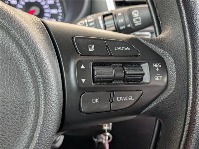 Used 2016 Kia Sorento FWD image 7