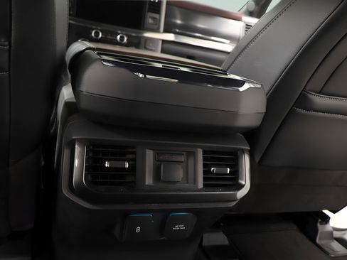 Used 2021 Ford F150 Lariat w/ Equipment Group 502A High AWD/4WD image 27