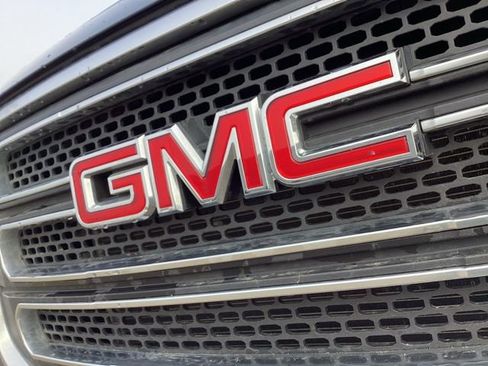 Used 2016 GMC Acadia SLT w/ Premium Edition image 8