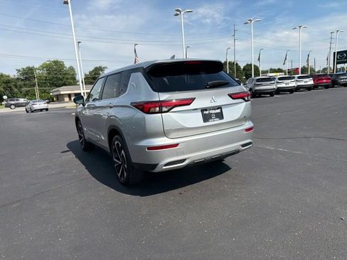 Used 2024 Mitsubishi Outlander SE AWD/4WD image 14