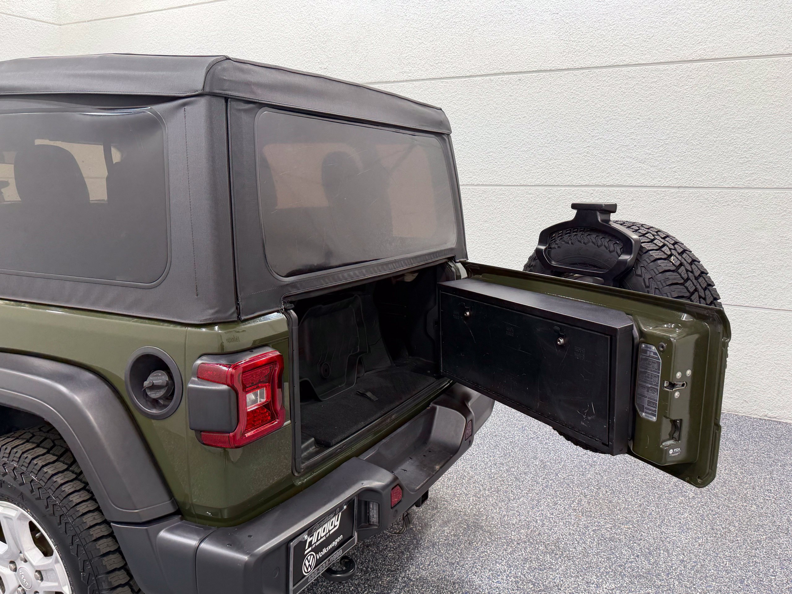 Used 2021 Jeep Wrangler Sport AWD/4WD image 23