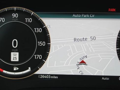 Used 2024 Jaguar E-PACE R-Dynamic SE image 18