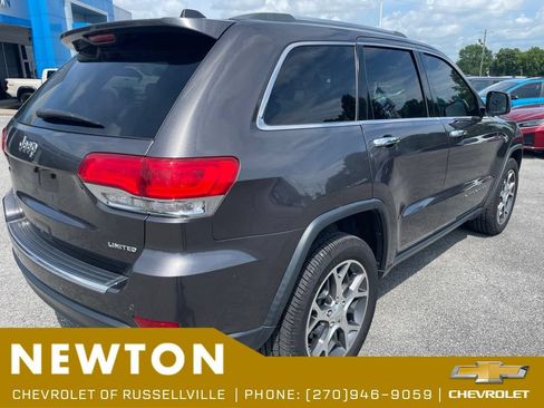 Used 2019 Jeep Grand Cherokee Limited AWD/4WD image 17