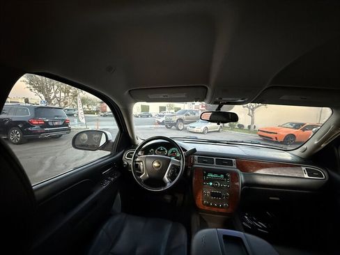 Used 2013 Chevrolet Tahoe LT image 36