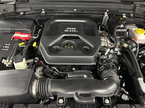 Used 2020 Jeep Wrangler Unlimited Rubicon image 36