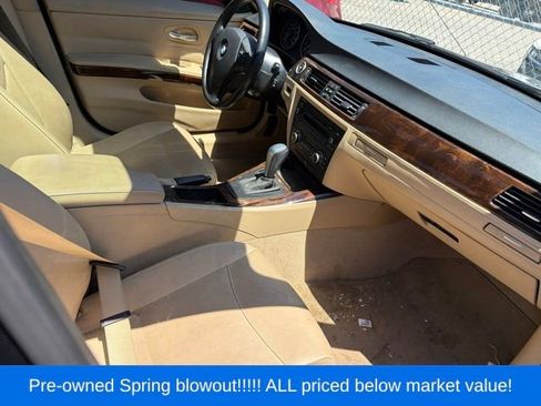 Used 2011 BMW 328i xDrive Sedan AWD/4WD image 23