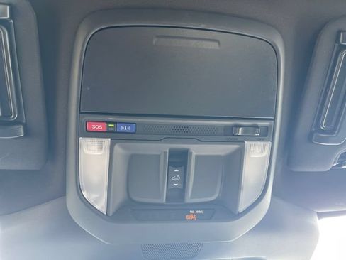 Certified 2025 Subaru Forester Premium AWD/4WD image 18