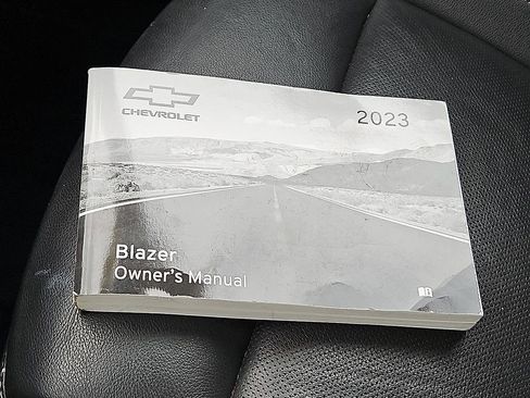 Certified 2023 Chevrolet Blazer LT w/ LPO, Black Grille Bar Package image 28