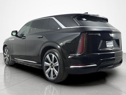 Used 2025 Cadillac Escalade IQ Luxury 2