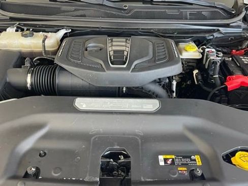 Used 2023 Jeep Grand Wagoneer Series III AWD/4WD image 54