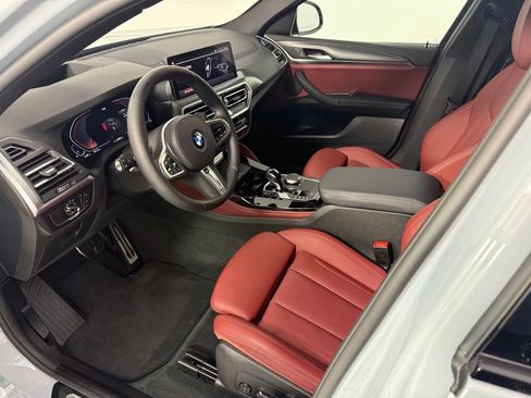 Used 2025 BMW X4 xDrive30i w/ Premium Package AWD/4WD image 17