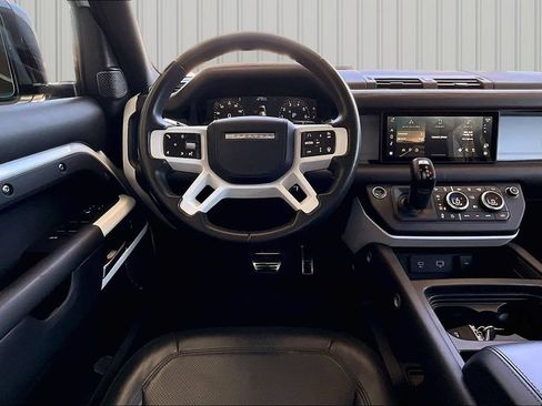 Used 2020 Land Rover Defender 110 First Edition AWD/4WD image 2