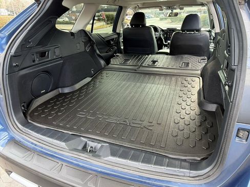 Used 2020 Subaru Outback Limited w/ Popular Package #2 image 19