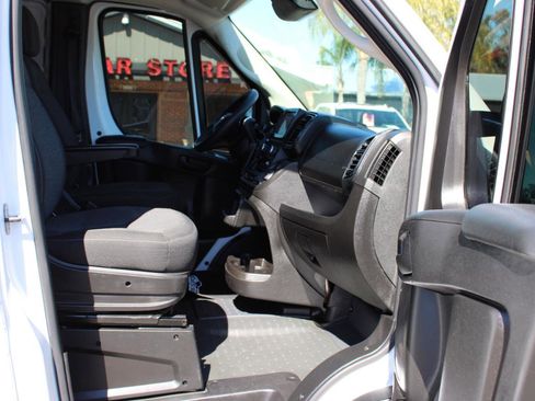 Used 2024 RAM ProMaster 1500 w/ Convenience Group image 10