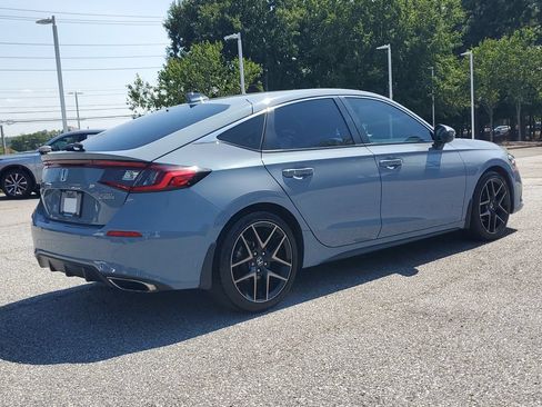 Used 2023 Honda Civic Sport Touring image 5