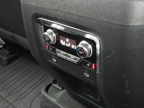 Used 2023 GMC Yukon AT4 w/ Technology Package image 19