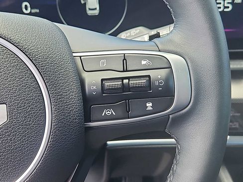 Used 2025 Kia Sportage SX AWD/4WD image 27