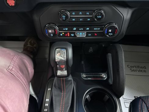 New 2026 Ford Bronco Raptor AWD/4WD image 38
