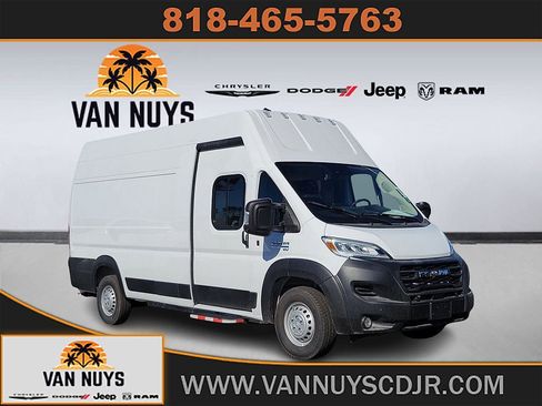 New 2024 RAM ProMaster 3500 w/ Delivery Van Package FWD image 1