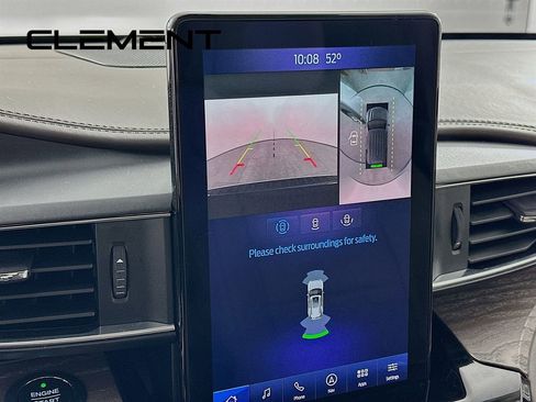 Certified 2021 Ford Explorer Platinum w/ Equipment Group 601A image 20