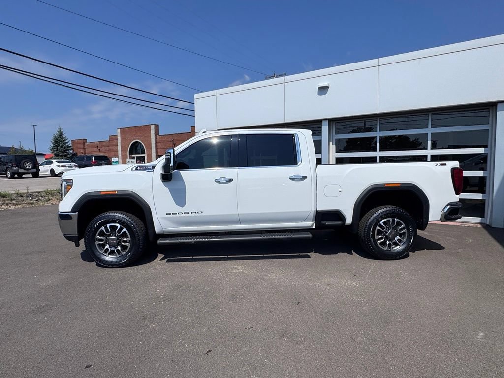 Used 2021 GMC Sierra 2500 SLT w/ SLT Convenience Package AWD/4WD image 3