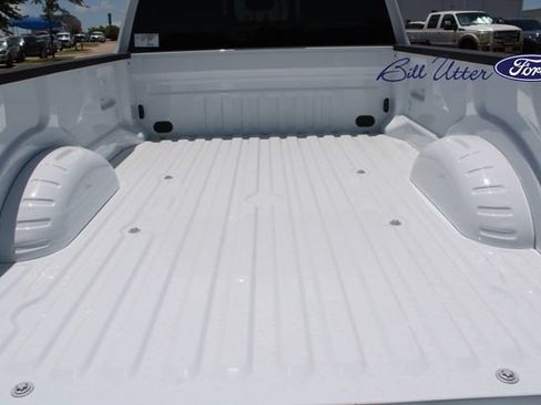 New 2026 Ford F250 XL w/ FX4 Off-Road Package AWD/4WD image 6