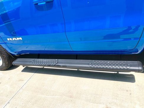 Used 2021 RAM 1500 Big Horn RWD image 47
