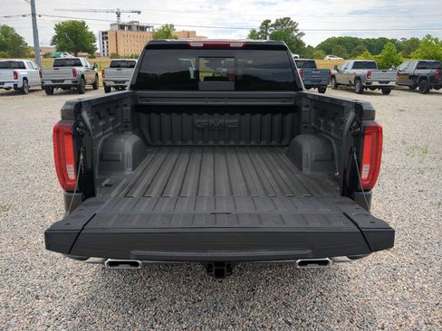 New 2026 GMC Sierra 1500 SLT w/ SLT Premium Plus Package AWD/4WD image 26