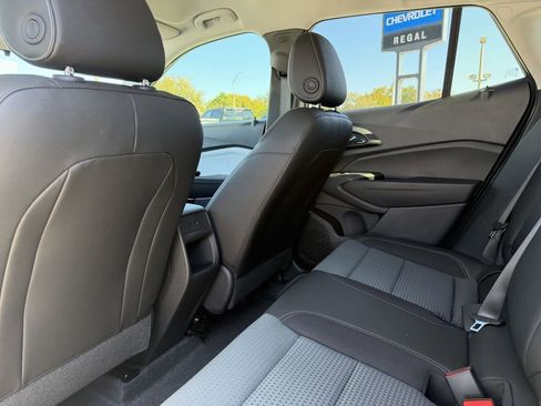 New 2026 Chevrolet Trax LT w/ Driver Confidence Package image 15