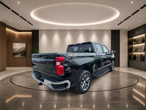 Certified 2023 Chevrolet Silverado 1500 LT AWD/4WD image 4