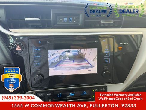 Used 2017 Toyota Corolla LE w/ Carpet Mat Package (TMS) FWD image 34