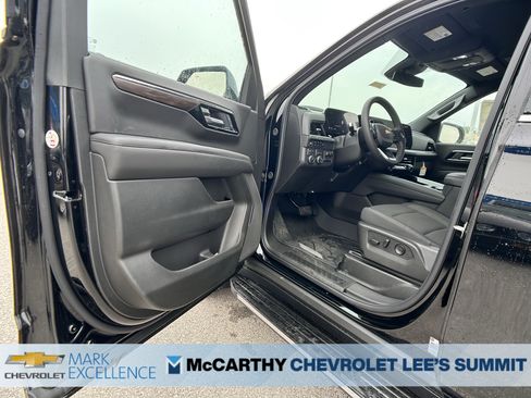 New 2025 Chevrolet Tahoe LS w/ LPO, Dark Essentials Package image 15